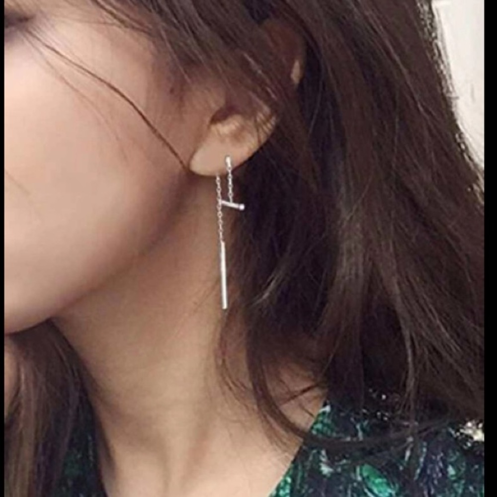 Bar Detail Silver Strand Cool Unique Earrings